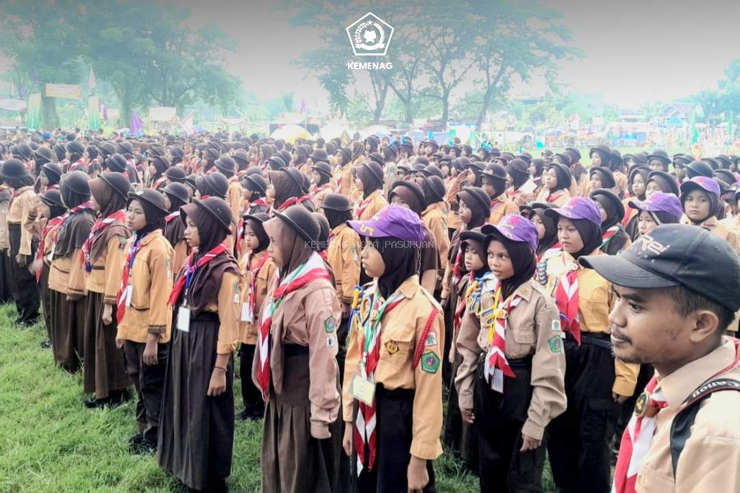 Pramuka Jelajah Santri Meriahkan HAB Kemenag ke-80 di Kota Pasuruan